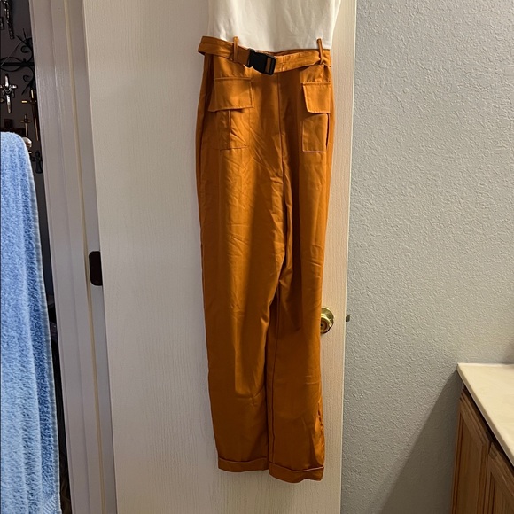 High-Waist Wide-Leg Cargo Jumpsuit in Burnt Orange - Picture 3 of 4